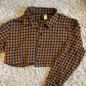Long Sleeve Plaid Crop Top